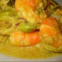 Resepi sambal tumis udang dan petai, hidangan yang cukup membuka selera terutamanya buat penggemar ulam petai. Resepi Masak Udang Petai Tempoyak Membara Pedasnya