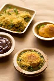 Ragda Patties Or Ragda Pattice Popular Mumbai Chaat Recipe Step By Step Post Indian Food Recipes Vegetarian Indian Food Recipes Indian Street Food