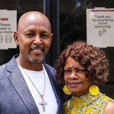 Ramon Sylvester's Instagram, Twitter & Facebook