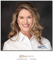 Anyone in the Hilton Head or surrounding areas looking for photos,  professionally or personally, Kellie McCann does an amazing job! Thank you  Kellie for this beautiful headshot. 🥰