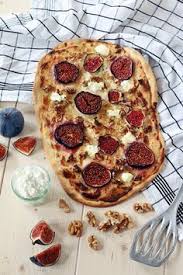 Flammkuchen Mit Feigen Walnussen Honig Ziegenfrischkase Suss Herzhaft Flammkuchen Hitzblotz Rahmfleck H Flammkuchen Ziegenfrischkase Kurbis Flammkuchen
