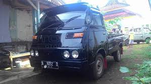 To meet someone, usually at a bar or party, and persuade them to leave with you in order to have sex. Jual Mobil Mitsubishi Colt T120ss 1 3 Bensin 1981 Malang Otosia Com