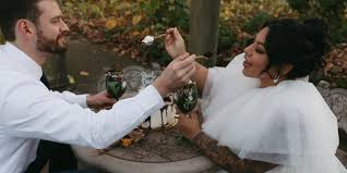 Silvia Gomez and Sean Ryan's Wedding Website