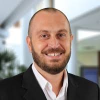 30+ "Daniel Molinaro" profiles