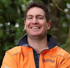 Leaving School issue 25 by Oliver Lee Publications Ltd