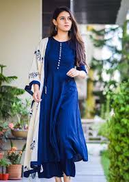It is a long skirt with embroidery and pleats. Best Neck Designs For Women 2021 In Pakistan