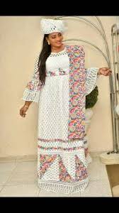 Modele robe avec dentelle modele robe robe de soiree robe. Modele African Clothing African Fashion African Clothing Styles