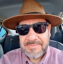 Efrén Benítez González