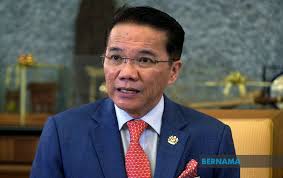 Born 18 january 1960) is a malaysian politician. Bernama Hukuman Mati Pandangan Semua Pihak Berkepentingan Diambil Kira Liew