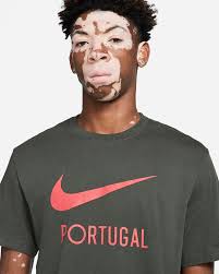 Ook voor het kopen van voetbalshirts! Portugal Voetbalshirt Voor Heren Nike Nl