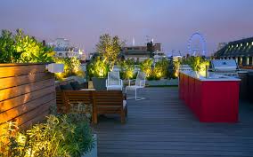 This rooftop baraza is a perfect place for an afternoon nap. Roof Garden Design London Contemporary Roof Gardens Mylandscapes