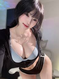 yoon_froggy on X: ❤️ 안녕? Hi? Im back at twitch btw 🤪  t.coQ76OACSBp4  X