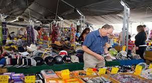 Dear red barn shoppers all locations are closing early at 6pm today sunday, october 11th so that our staff can spend time with their families for. 15 Best Flea Markets In Florida The Crazy Tourist
