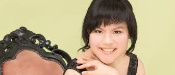 Distinguished Concerts International New York presents Tzu-Yi Chen in  Review