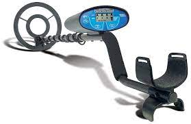 Bounty hunter beginner metal detectors. Bounty Hunter Quick Silver Metalldetektor Suchgerat Mit Lcd Display 4 Segment Zielobjekt Identifizierung 3 Ton Audiosignal Automatischem Bodenausgleich Und Wasserdichter Suchspule Amazon De Gewerbe Industrie Wissenschaft