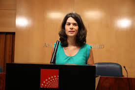 Jul 02, 2021 · el portavoz del grupo municipal de la coalición unidas podemos en el ayuntamiento de albacete, alfonso moratalla, ha presentado este viernes su dimisión y su renuncia al acta de concejal, por motivos personales de índole profesional. Isa Serra Sera La Nueva Portavoz De Podemos Junto A Rafael Mayoral