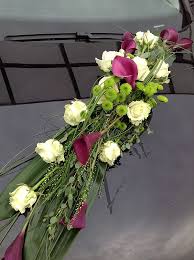 Autogestecke Blumen Andrea Ihre Spezialisten Fur Hochzeits Trauerfloristik Mit Bildern Autoschmuck Hochzeit Blumengestecke Dekor Hochzeit