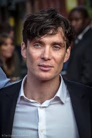 Una semplice ricerca del termine taglio di capelli peaky blinders produce infiniti articoli su come richiedere il taglio alla tommy shelby . Cillian Murphy E Tom Hardy I Due Pupilli Di Nolan Lo Sbuffo Spettacolo