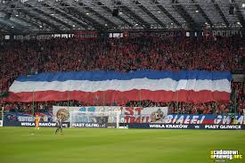 Kucharczyk 19 ' broź 29 ' sá 50 ' jodłowiec 64 ' saganowski 83 ' duda 90+5 ' radović 90+7 ' stadium: Wisla Krakow Legia Warszawa 31 03 2019 Stadionowi Oprawcy