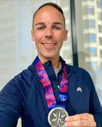 Eric Mcleod's Instagram, Twitter & Facebook