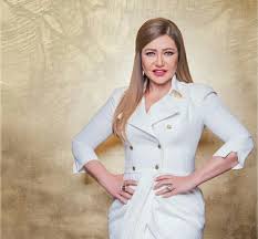 شوفوا بناتها بعد ماكبروا مع منى الشاذلي. Ù…Ù†Ù‰ Ø´Ø¯Ø§Ø¯ Ø¨Ø¹Ø¯ Ø§Ù„Ø±Ø¬ÙŠÙ…