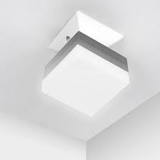 Contoh dari inspirasi ini menggunakan dua lampu hias ruang tamu dinding yang disematkan di ketinggian yang tepat di atas sofa bed. Harga Lampu Minimalis Terbaik Juli 2021 Shopee Indonesia