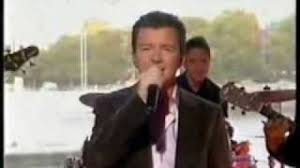 Rick Astley Vincent Live 2005 Letras de músicas de rick astley como 'never gonna give you up', 'cry for help', 'together forever', 'hold me in your arms', 'every one of us', 'everytime' e mais músicas para ouvir! youtube