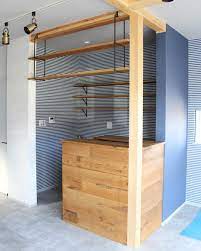 brooklyn furniture on instagram 先日からご紹介している能登川t様邸 一階のフロアは奥様がopenされる美容室になっています brooklyn furnitureでは レジカウンター 吊り戸棚 陳列用棚 そしてカウンター奥の作業 店のインテリアデザイン 吊り戸棚 レジ