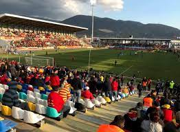 Bornova aziz kocaoğlu stadyumu 9.148 kursi. Bornova Aziz Kocaoglu Stadyumu Stadion In Izmir