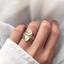 Laura Clare On Instagram Monday Sparkles C O Mirlo Newyork Wedding Weddingday Unconventional Engagement Rings Jewelry Traditional Engagement Rings