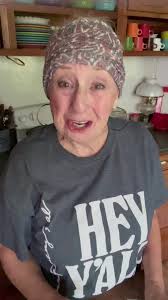 Goldfish Eat Mosquitoes wrigglers. ! Remember to like