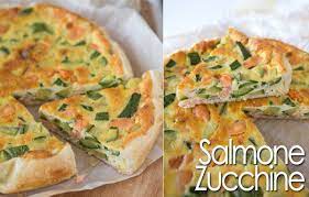 Tanto coreografica quanto gustosa, il risultato è una torta salata di sicuro effetto, buonissima e che arreda la tavola. Torta Salata Salmone E Zucchine