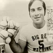 Johnny Bench: Oklahoma Baseball Player & Legendary Catcher