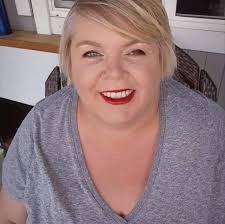 Where to find a walker with no wheels in Moses Lake?