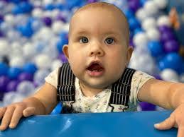 Ashlee Garner's Instagram, Twitter & Facebook