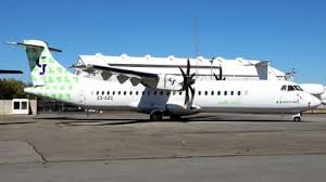 Boeing must do everything necessary to make this happen and we will follow closely the steps boeing takes to fix the issues. Zs Ess Atr 72 212a 600 Green Africa Airways Ortiaspotter Jetphotos