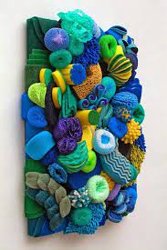 Fantastic Coral Reef Sculptures Made Out Of Household Objects Coral Reef Art Crafts Recycled Art