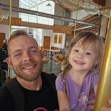 Is anyone else having problems with their Xbox service being down?