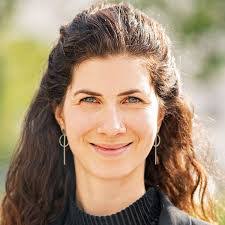 Judith Keller's Instagram, Twitter & Facebook