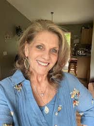 Woke up thanking God for allowing me to see another day and another  birthday. I am grateful to be alive and every chance I get I will tell God  thank you!!! To