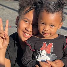 Stephen "tWitch" Boss has passed away at age 40. Rest in peace. 💔