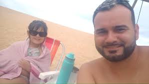 Nunca tinha visto esses #pintinhos #colorido ! 😂😂 O pessoal inventam  tudo!!