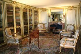 La Bibliotheque De Madame Victoire Sister Of Louis Xv At Versailles Chateaux Interiors Palace Of Versailles Chateau Versailles