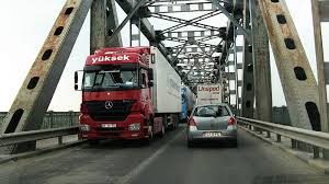 Stiri imobiliare despre taxa pod. CreÈ™tere A Timpilor De AÈ™teptare La Plata Taxei De Pod Giurgiu Ruse Trans Info