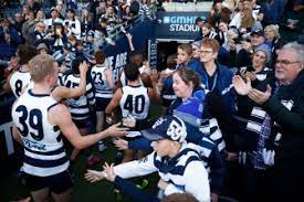 The western bulldogs have defeated the geelong cats by 18points at whitten oval on saturday evening. Akow1ixcvnidum