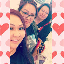 Michelle Oles's Instagram, Twitter & Facebook