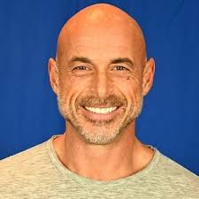 Manny Mertis (@MannyMertis)