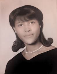 Obituary for Barbara Hunter Eatmon Perez, "Peaches"