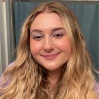 Sarah Bechtold's Instagram, Twitter & Facebook