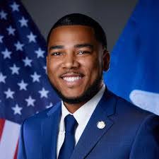 Regina Bickham's Instagram, Twitter & Facebook